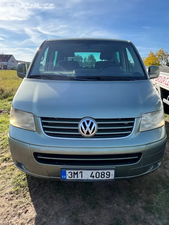 Volkswagen multivan 2.5 l, 128 kW - fotka 2