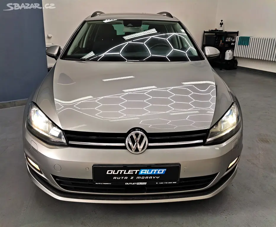 VW GOLF VII 2.0 TDI 110KW,DSG, COMFORTLINE, TAŽNE - fotka 2