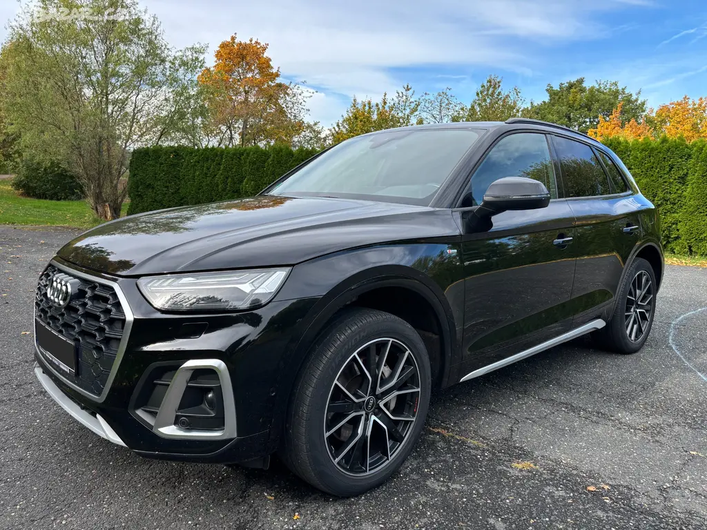 Audi Q5 2021 50TFSI e 195kw SLine PANO NOV BATERIE