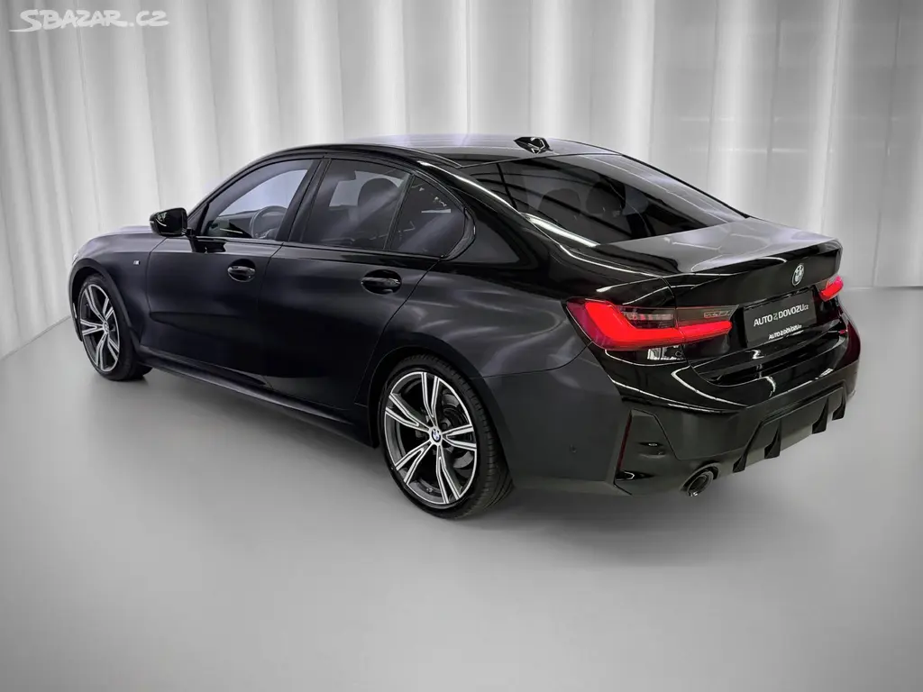 BMW Řada 3, 320d xDrive M-PAKET, ACC, EL - fotka 4