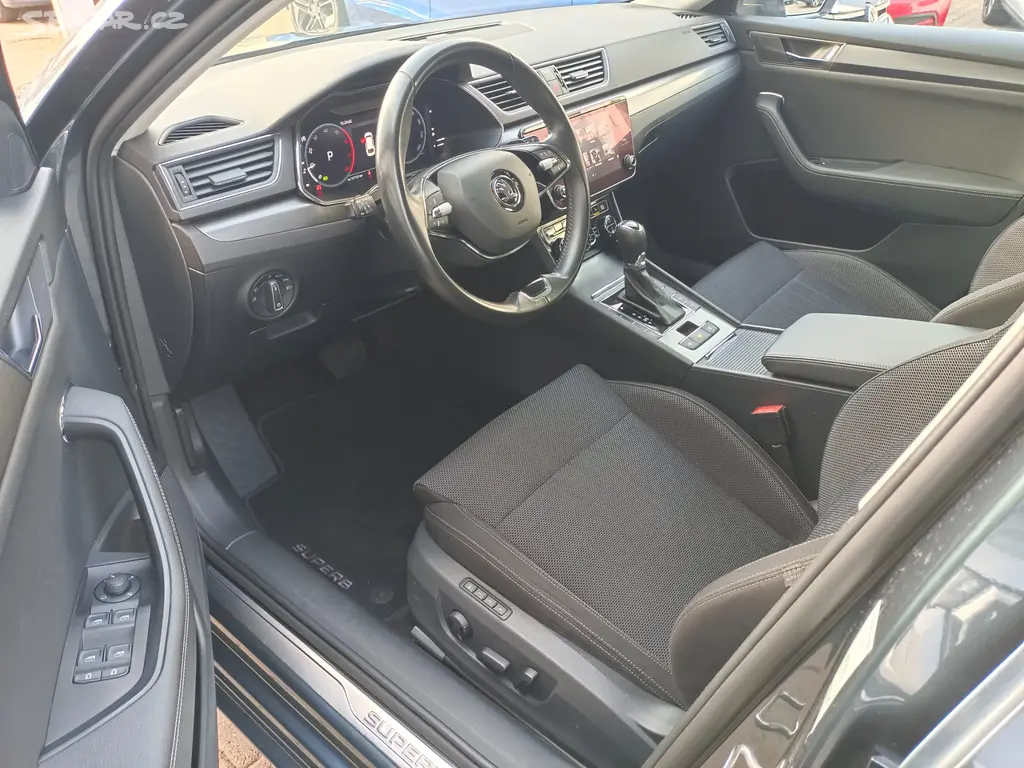 Škoda Superb 3 Combi Style 2.0 TDI 110kW DSG Tažné - fotka 5