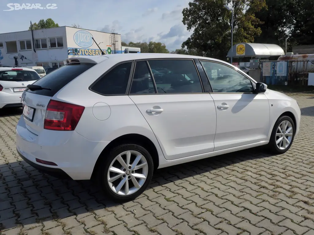 Škoda Rapid 1.2 TSi 77 kW 6st. Ambition, Aux - fotka 4