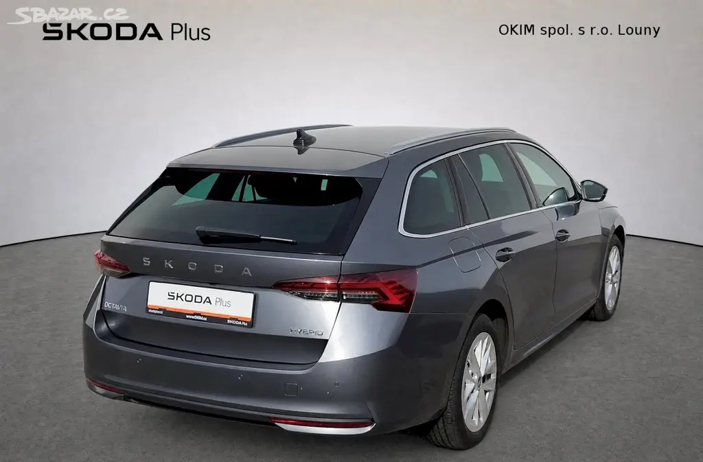 Škoda Octavia, Combi top Selection 1,5 Tsi 11 - fotka 2