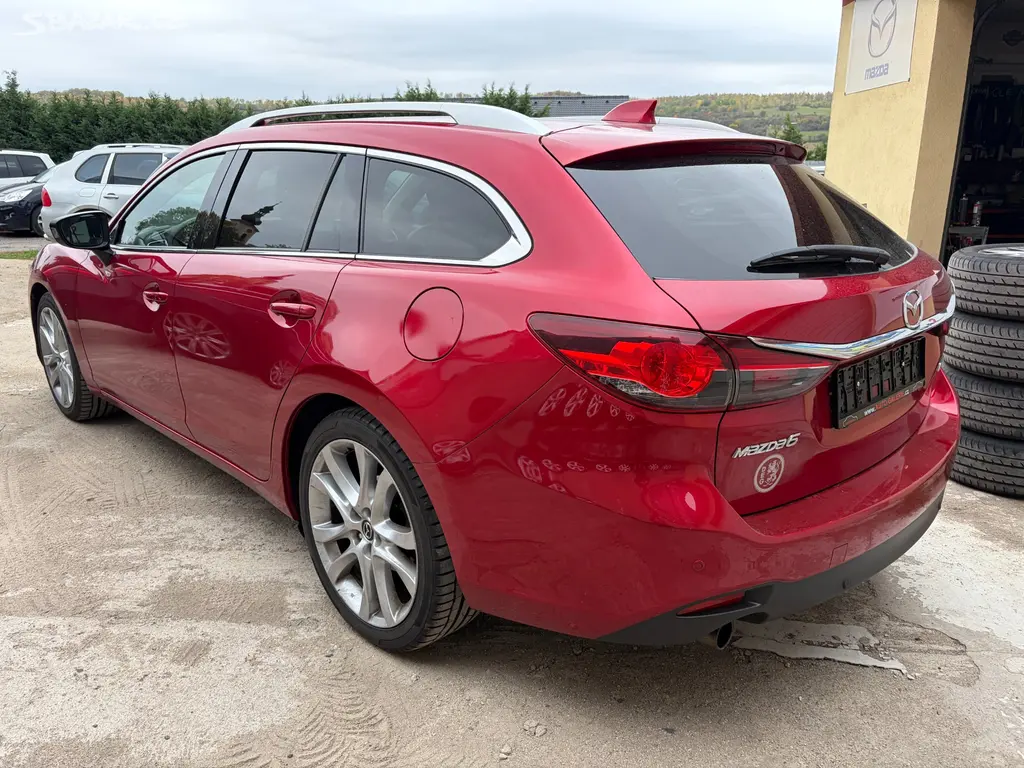 Mazda 6 2.5i,141KW,2013,XENON,KŮŽE,BOSE,AL19,NAVI! - fotka 6