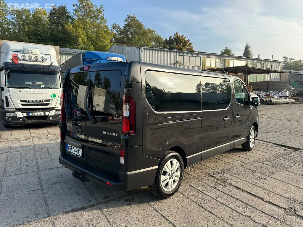 Renault Trafik 8míst Automat [telefon skryt]km - fotka 4