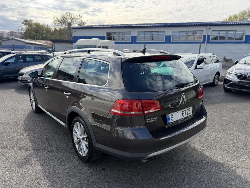Volkswagen Passat, 2.0 TDi, 103kw, alltrack - fotka 2