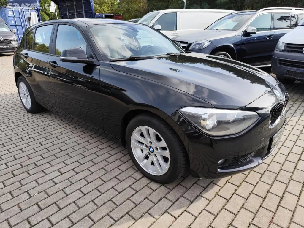 BMW Řada 1, 116i 100KW ČR 2.MAJ ZIMNÍ PNEU - fotka 6