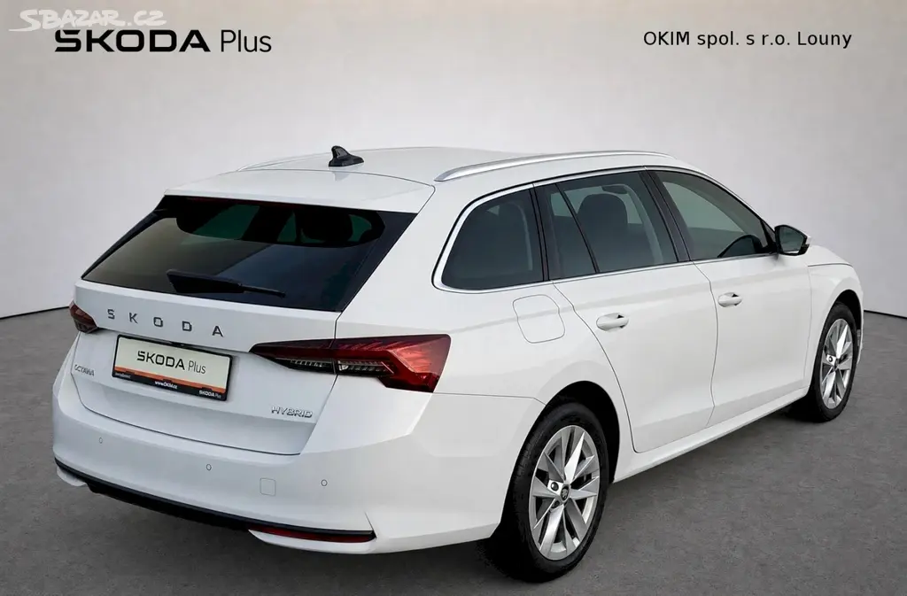 Škoda Octavia, Combi Top Selection 1,5 Tsi 11 - fotka 2
