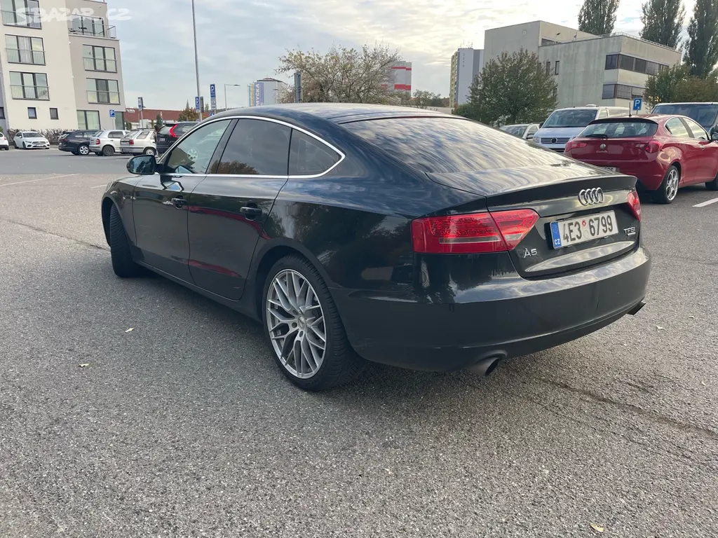 Audi A5 2.0 TFSI Quattro 155kw - fotka 2
