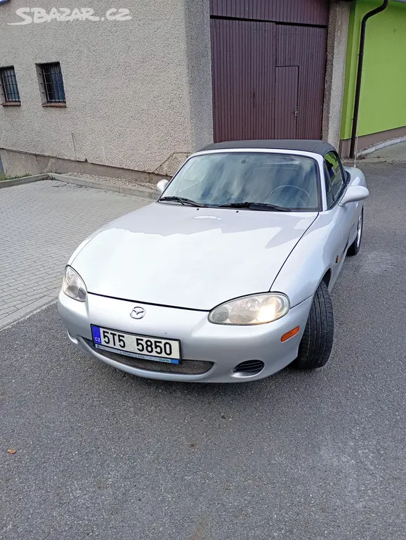 Mazda MX-5 nb 1.6 - fotka 3