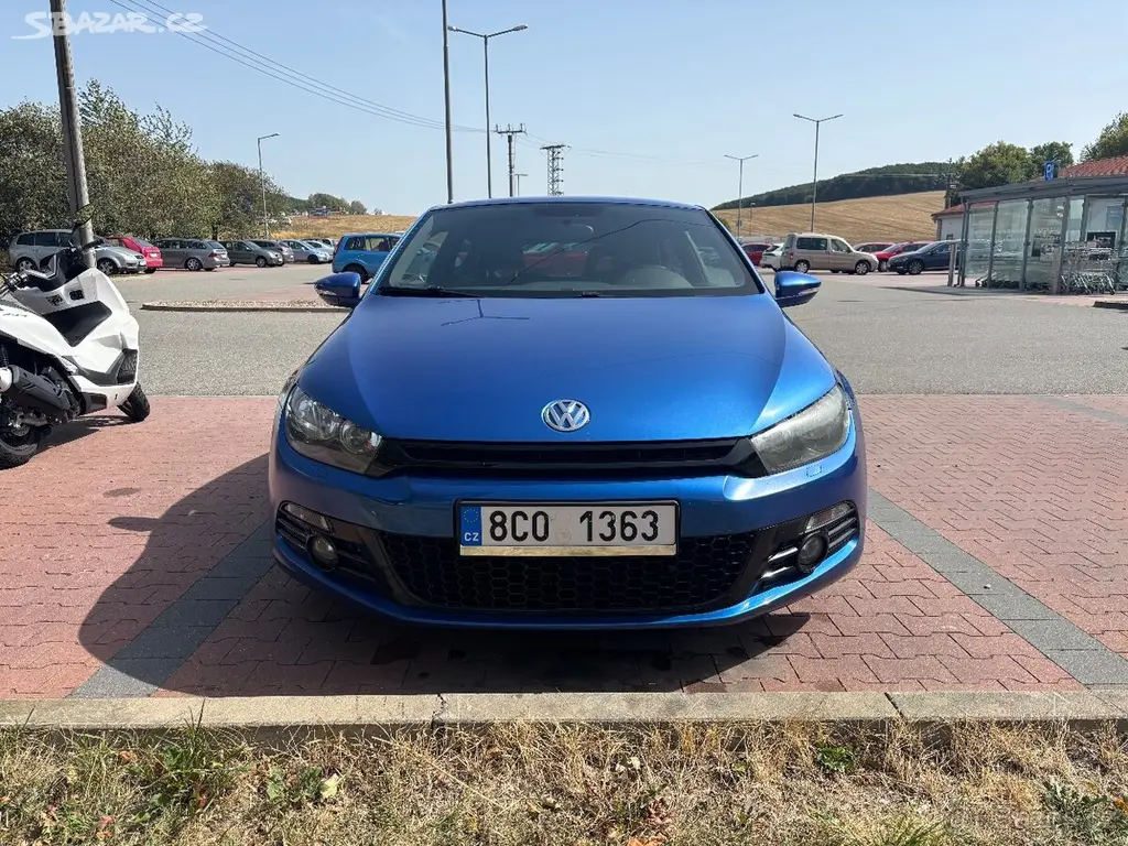 Volkswagen Scirocco 1.4 TSI - fotka 2