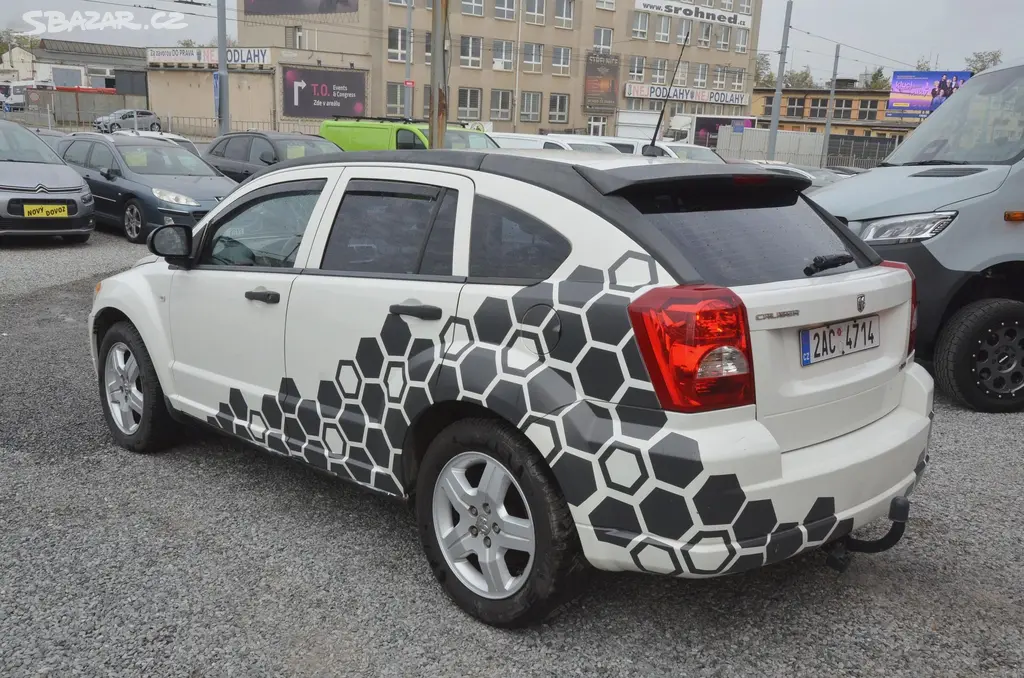 Dodge Caliber, 2.0 CRD 103kW / ČR / TAŽNÉ - fotka 4
