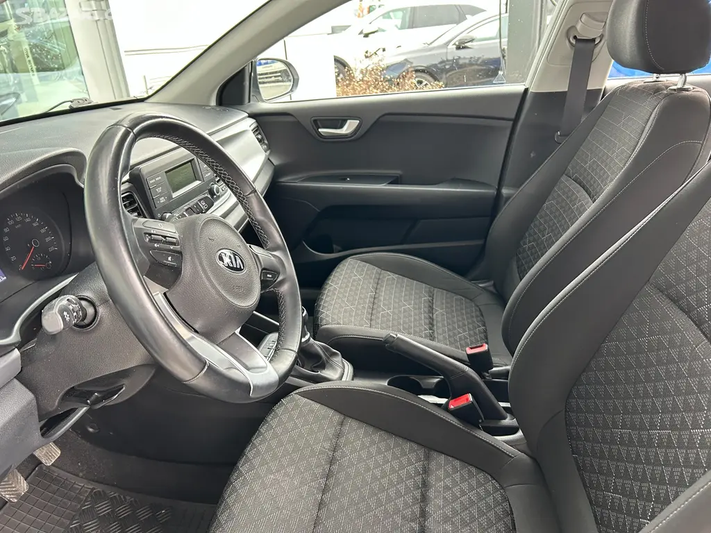 Kia RIO 1.25 CVVT 62 kW 2018 - fotka 6