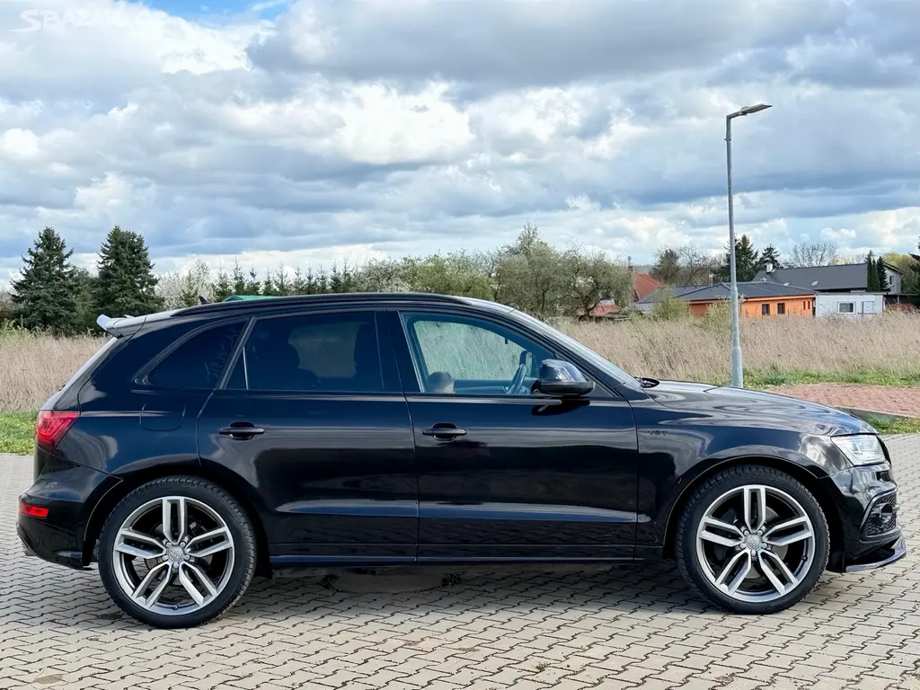 Audi SQ5 3.0TDi Black edition - fotka 5