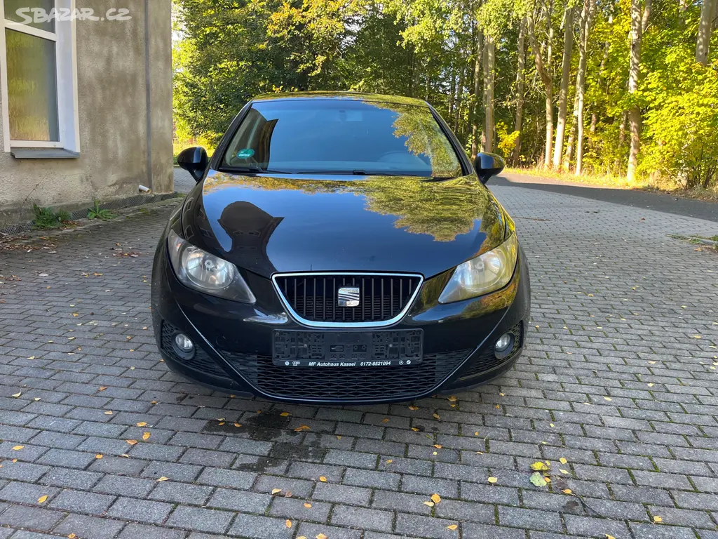 Seat Ibiza 1.6 TDI rok 2011 nová STK super stav!! - fotka 3