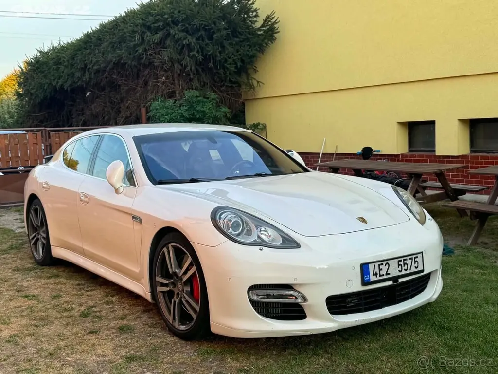 Porsche Panamera 4.8 Turbo 368Kw - fotka 3