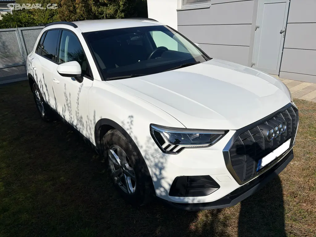 Audi Q3 2019 1.5 TSI automat - fotka 2