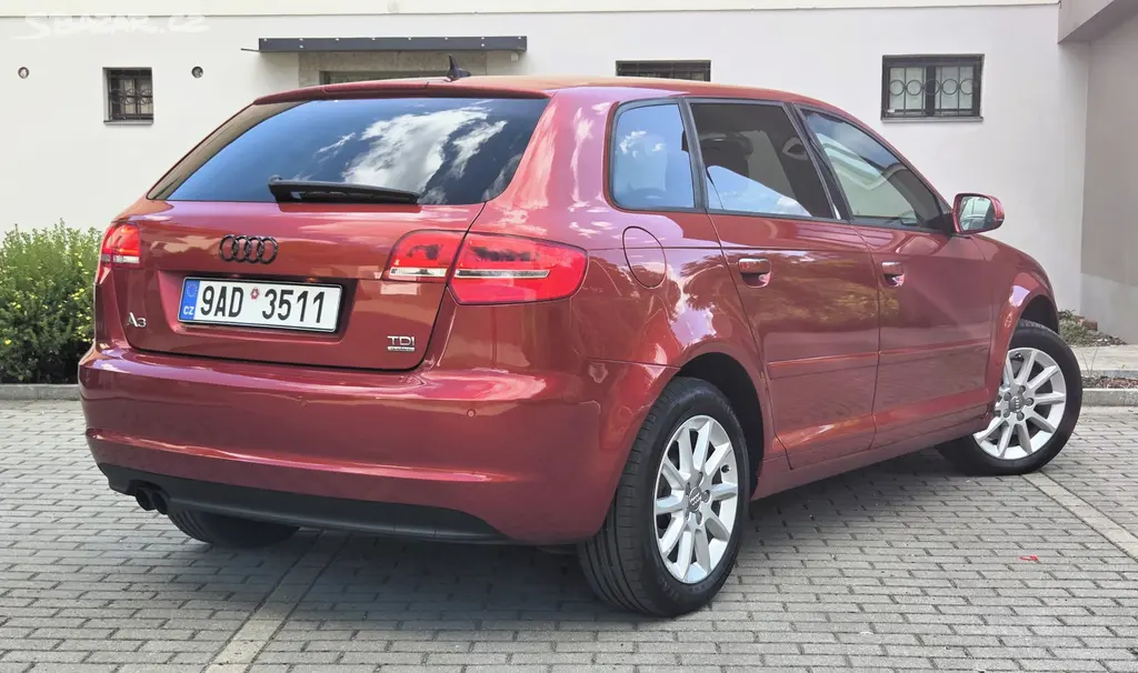 Audi A3 Sportback 2.0 TDI 103 kW quattro 2010 - fotka 4