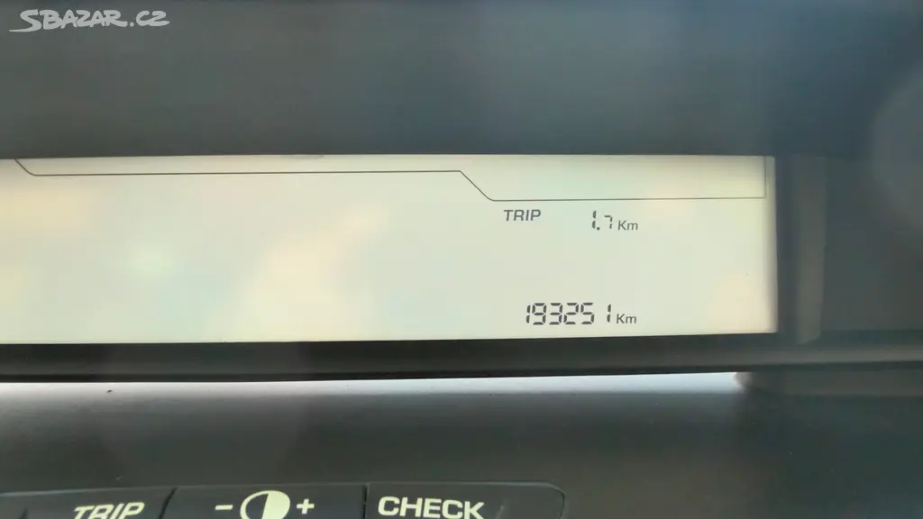 Citroën C4 1.4I 16V, rok výroby 2009, výkon 65kw - fotka 5
