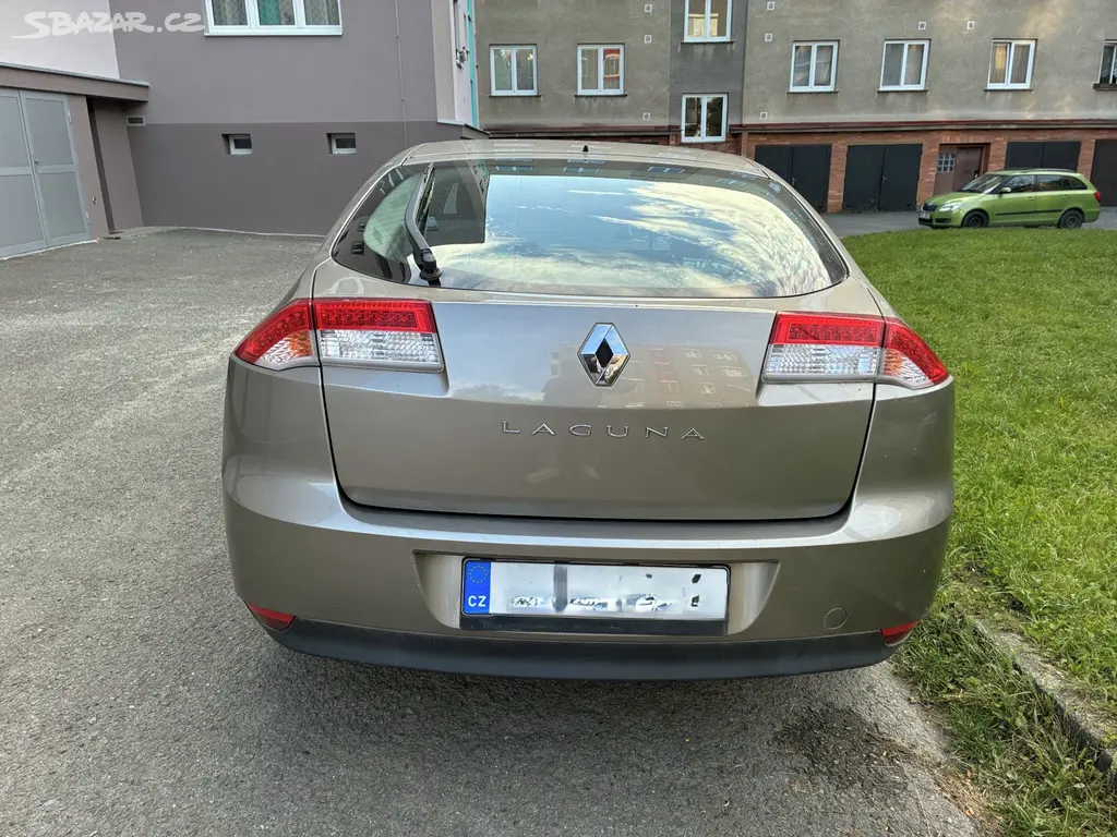 Renault-Laguna 1,5 dci - fotka 2