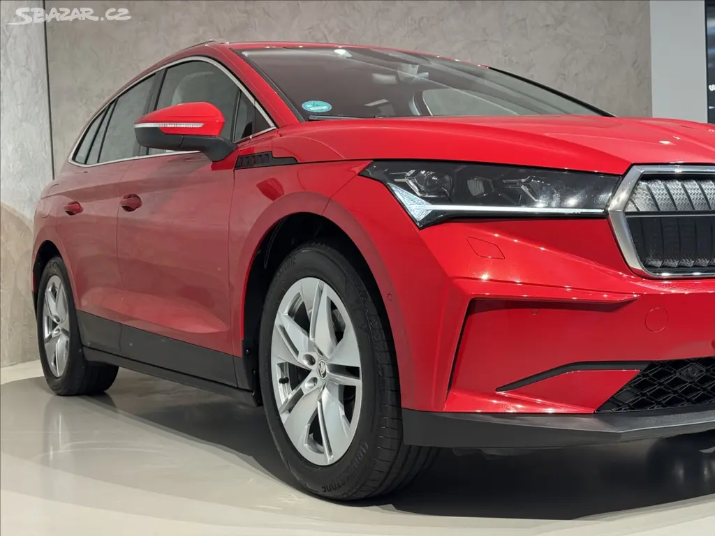 Škoda Enyaq, 80 LED Matrix Assist Kamera - fotka 6