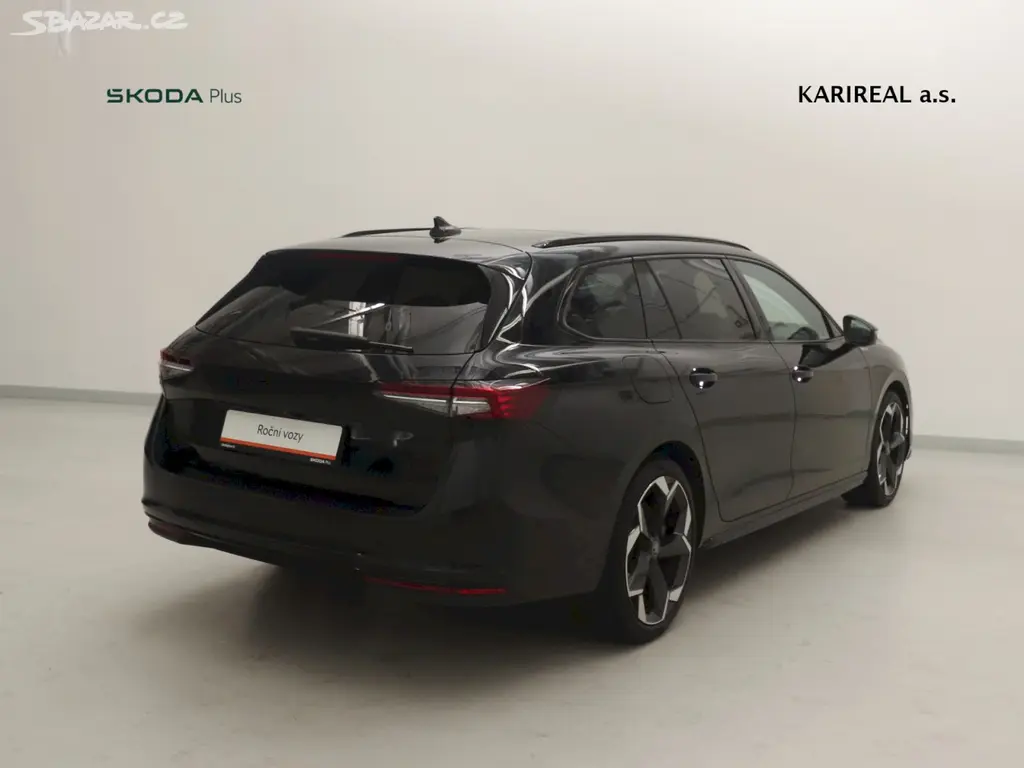 Škoda Superb, TSI 4x4 2.0/195kW SportLine - fotka 2
