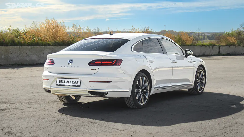 Volkswagen Arteon, 4Motion 2,0TSI/206kW ČR 2.Maj - fotka 4