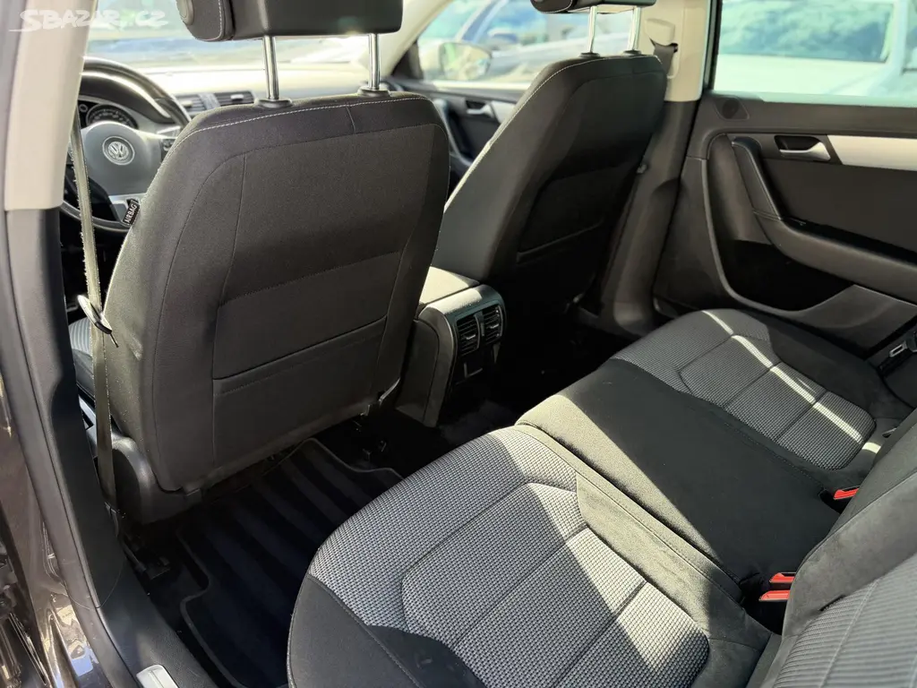 Volkswagen Passat, 2.0 TDi, 103kw, alltrack - fotka 6