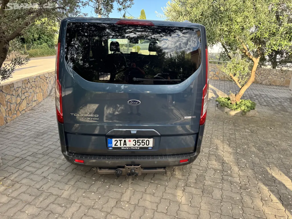 Ford TOURNEO CUSTOM 2.0 ECOBLUE 136 kWMANUÁL8 MÍST - fotka 2