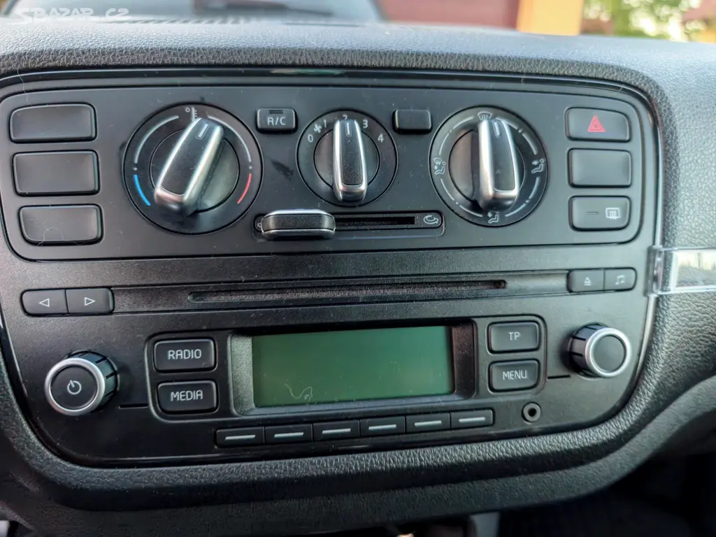 Škoda Citigo Style Červená - 55 KW - 75 PS 2016 - fotka 6