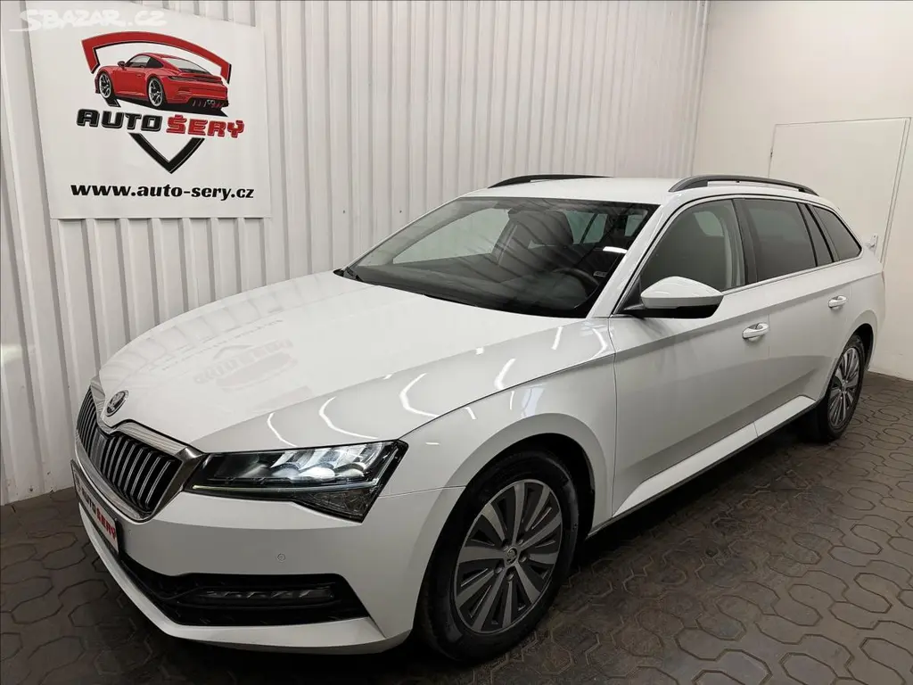 Škoda Superb, 2.0TDI 110kW Manuál 1 Majitel - fotka 2