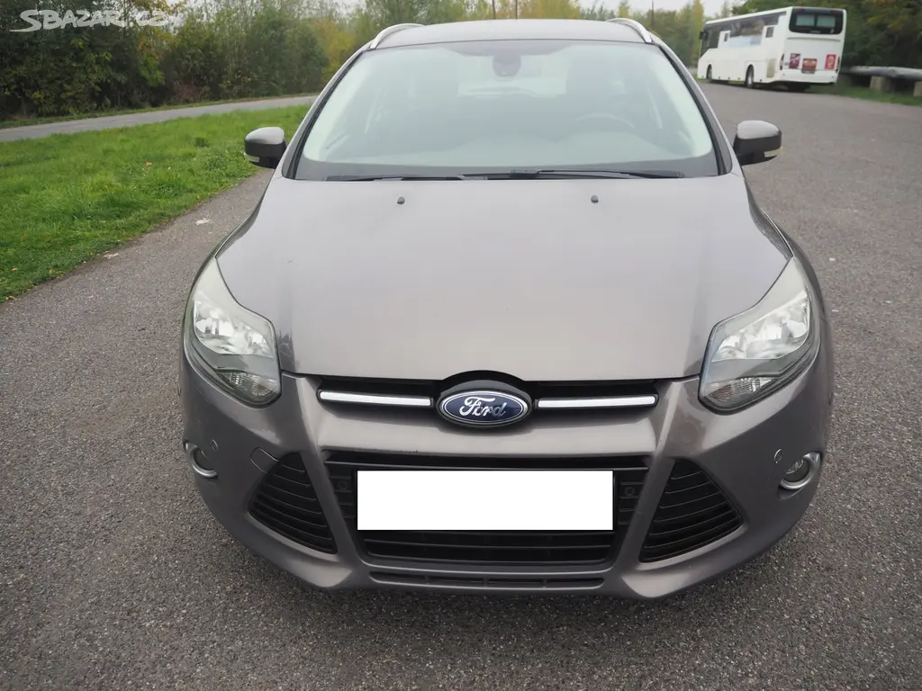 Ford Focus 1.0 ECOboost, klima, vyhř. sedadla - fotka 2
