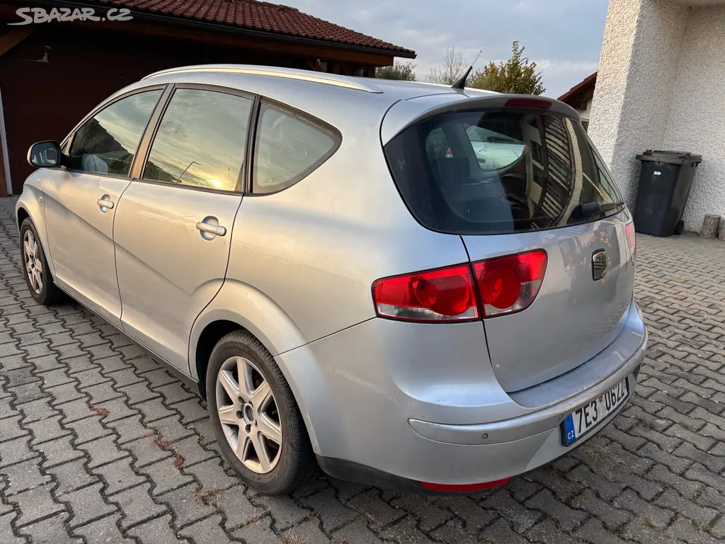 Seat Altea XL 1,9tdi- 77kw, r. 09, klimatronic - fotka 2