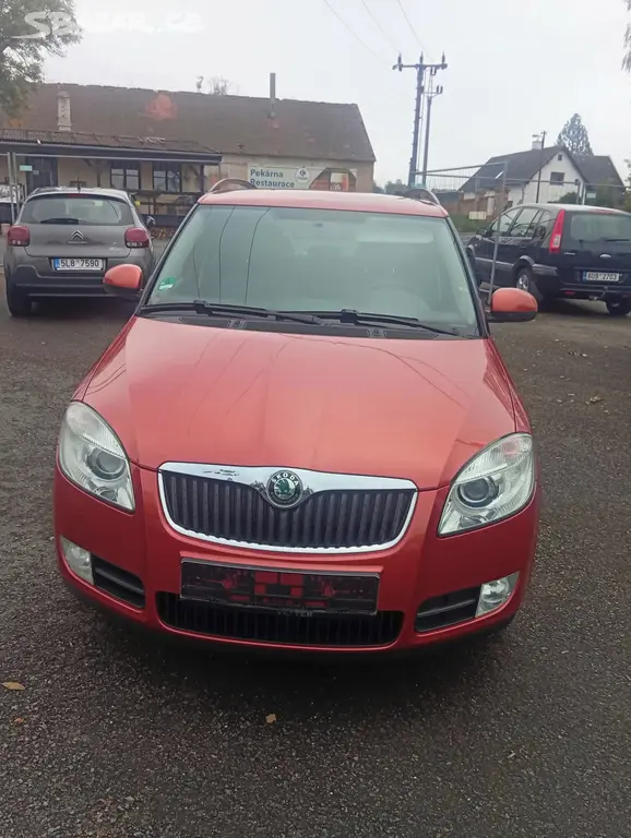 Škoda Fabia 1,4 benzín 63kw TK do 9/2028