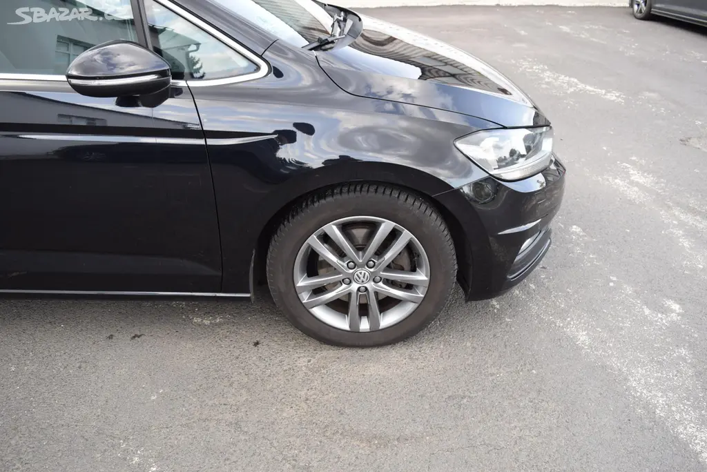 Volkswagen Touran, 1.4TSI 110kw CLBMT 7MÍST TAŽN - fotka 5