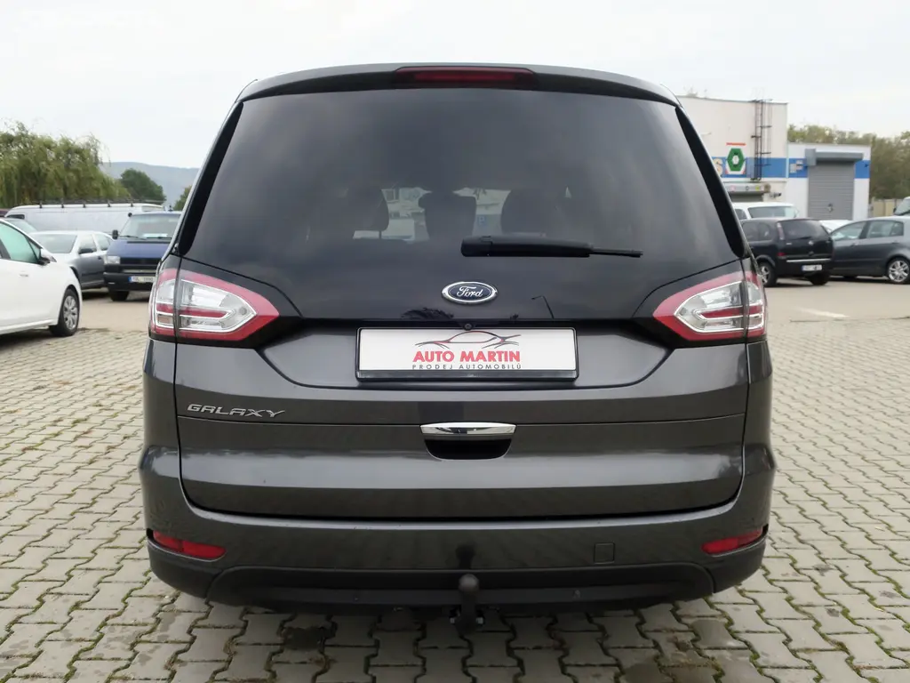 Ford Galaxy 2.0 TDCi 110 kW Automat 6st. 7-mist. - fotka 5
