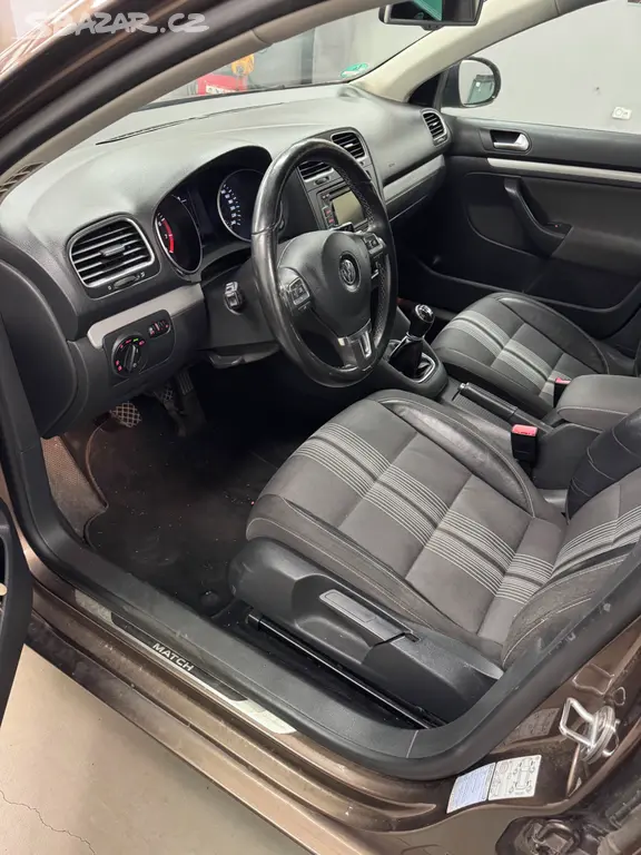 VW Golf Vl Variant 1.4TSI 90kw - fotka 4