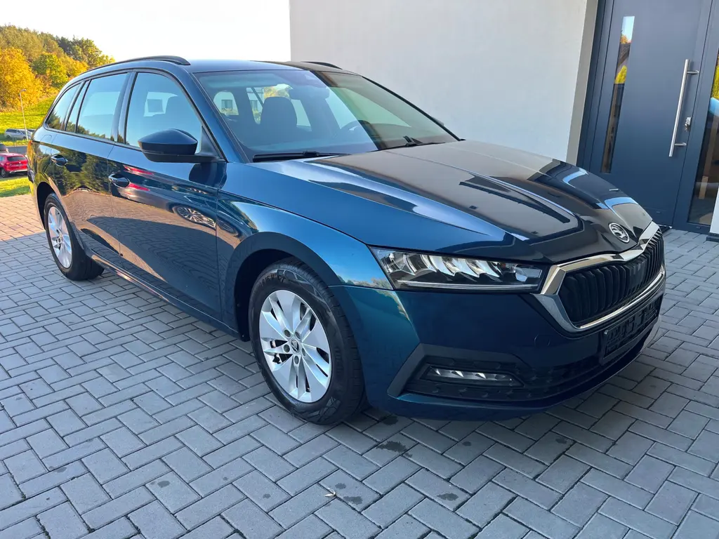 Škoda Octavia IV 1.0TSi 81kw 2022 manuál - fotka 6