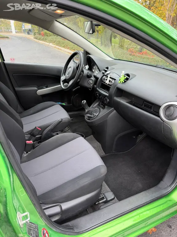 Mazda 2 2008 - fotka 6