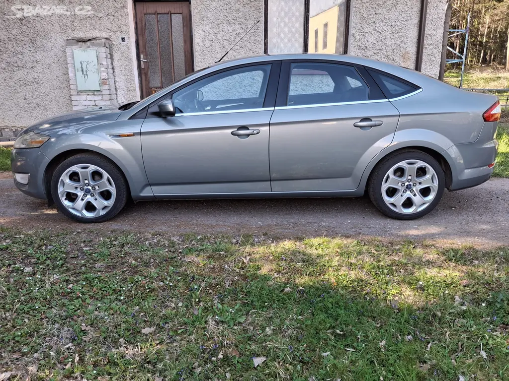 Ford Mondeo 2.0 TDCi 103kW Titanium X Liftback - fotka 2