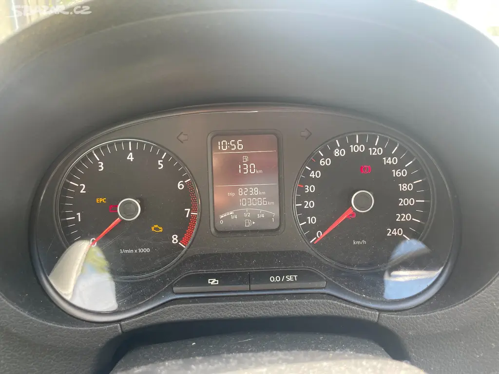 Volkswagen Polo 1.2 benzín (2009) 1. majitel - fotka 4
