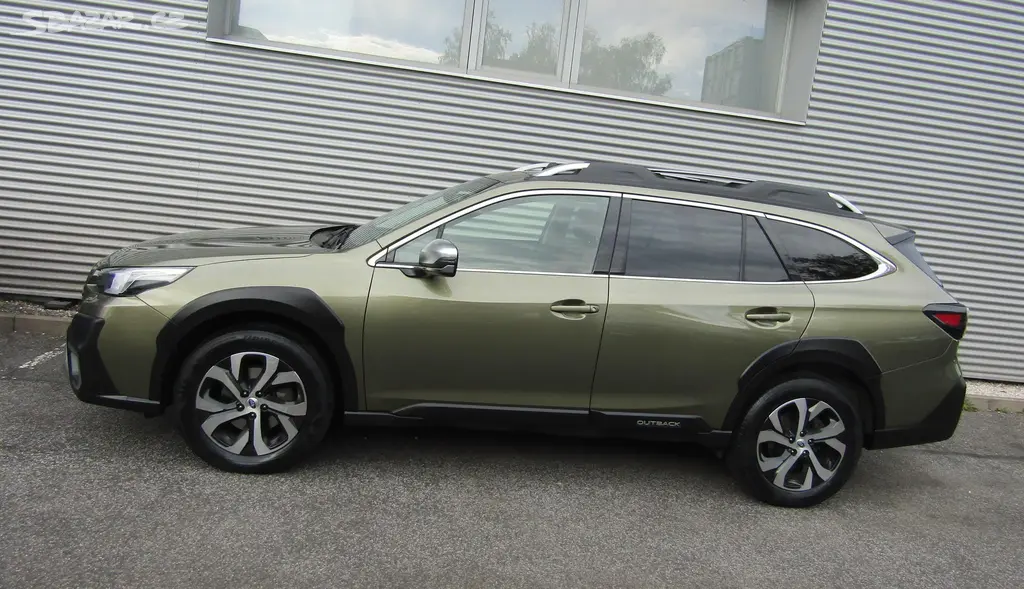 Subaru Outback, 2,5i Touring 1. maj, ČR - fotka 4