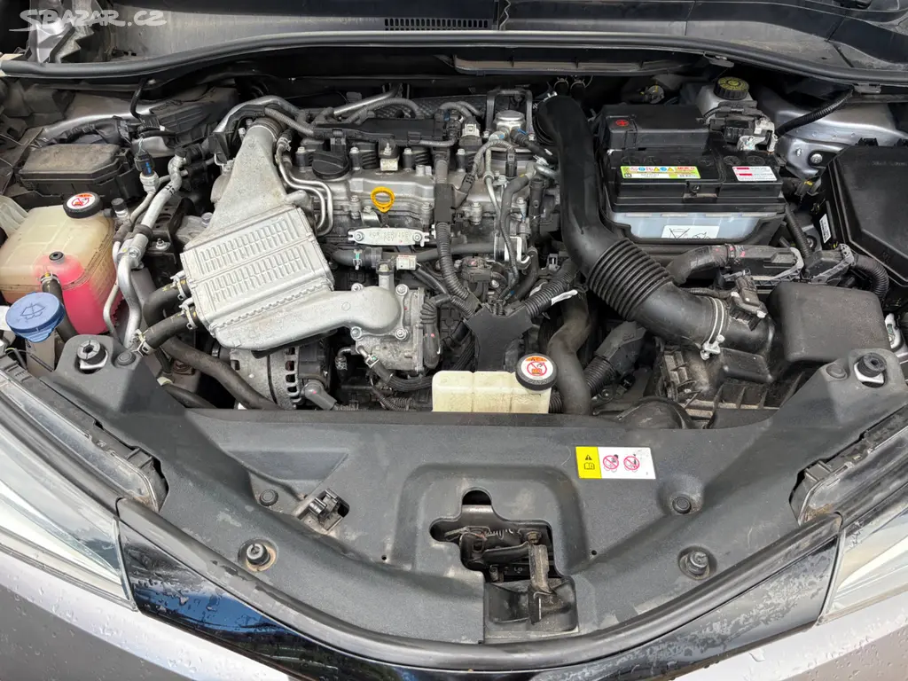Toyota C-HR, 1,2, man., 2019 - fotka 5