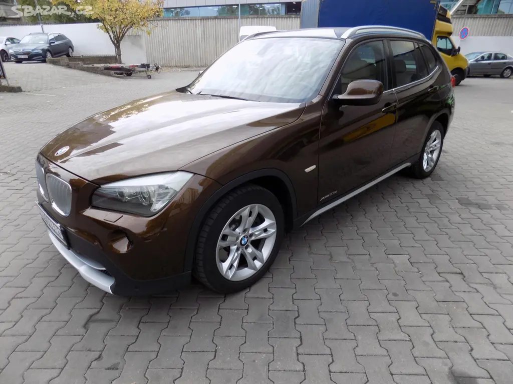 BMW X1, 2.3 D X-Drive - fotka 3