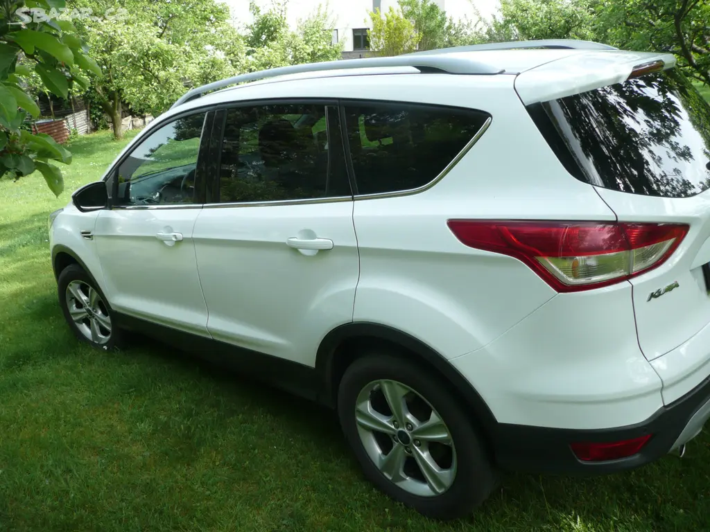 Ford - KUGA 2,0. 4x4 - fotka 3