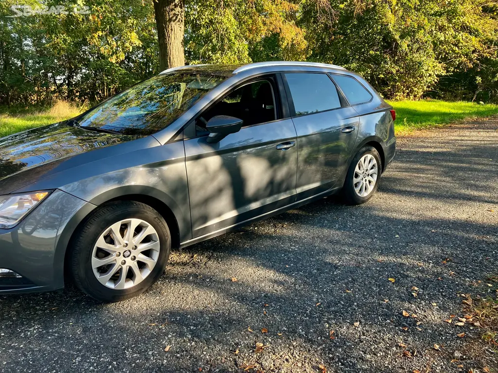Seat Leon ST 1.2 TSI, 77kW - fotka 4