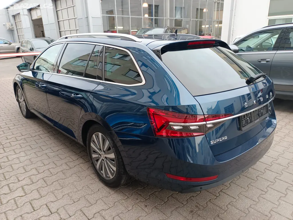 Škoda Superb 3 Combi Style TDI 147kW DSG Kam360° - fotka 3