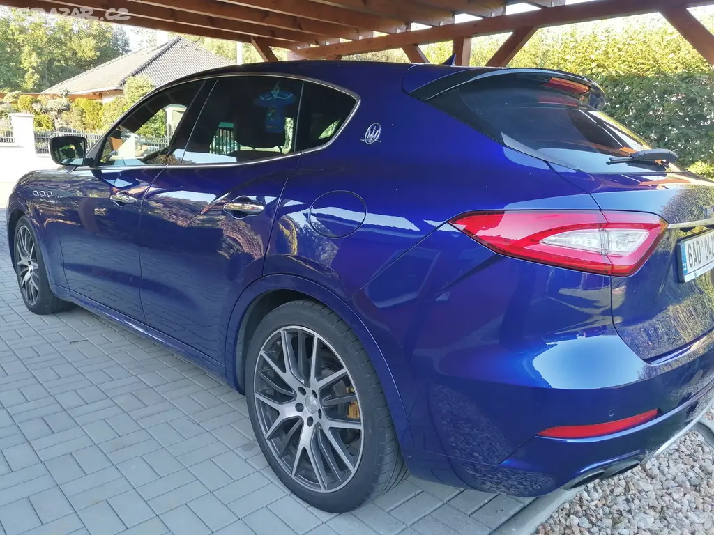 MASERATI LEVANTE 3.0d V6 Ermenegildo.Zegna r.-2017 - fotka 5