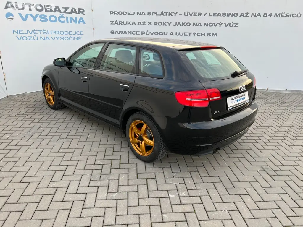 Audi A3, 1.6TDi 77kW! Sportback! - fotka 6