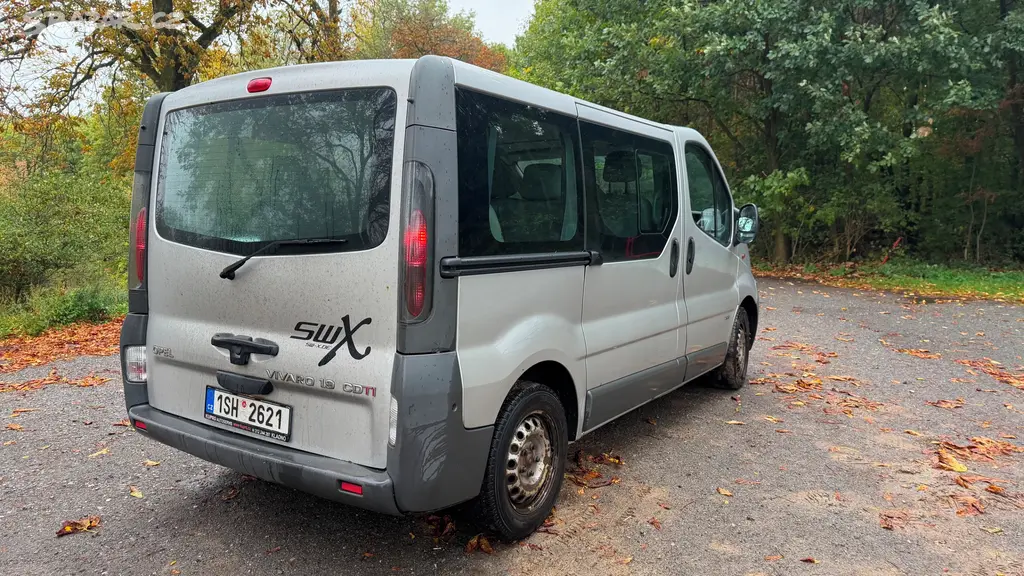 Opel Vivaro r.v. 2006 - fotka 6